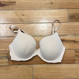 Tan Victoria’s Secret Bra • 34D